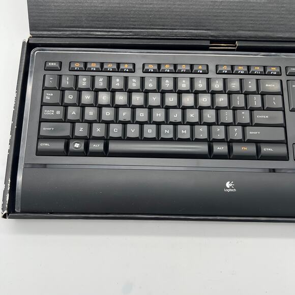 Logitech K740 Illuminated Keyboard Y-UY95 Tested Working - Picture 2 of 6